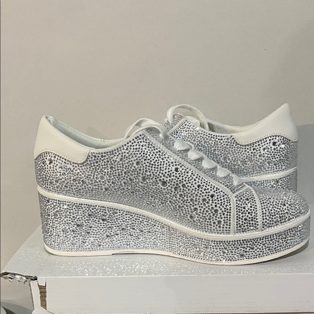 I.N.C. International Concepts Women's Aideen Wedge Sneakers - Picture 3 of 7